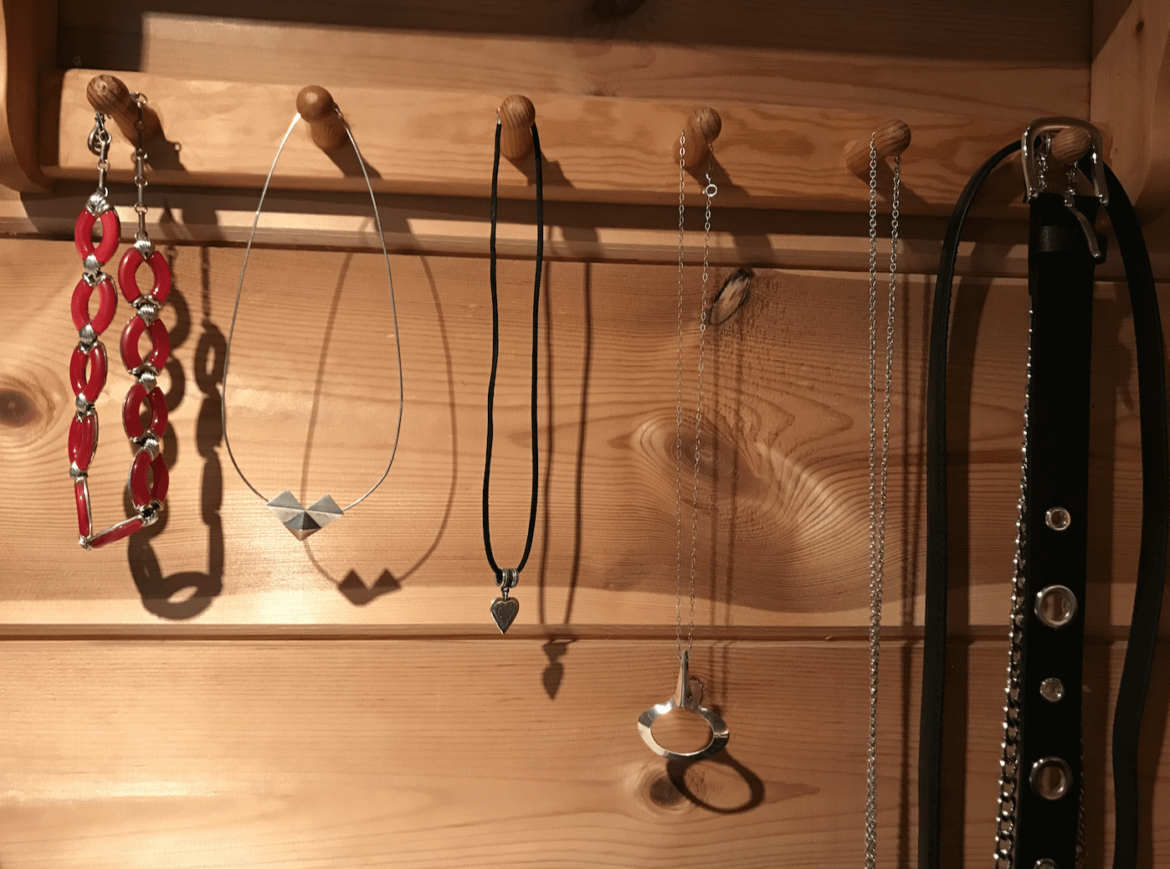 Accessories Capsule wardrobe