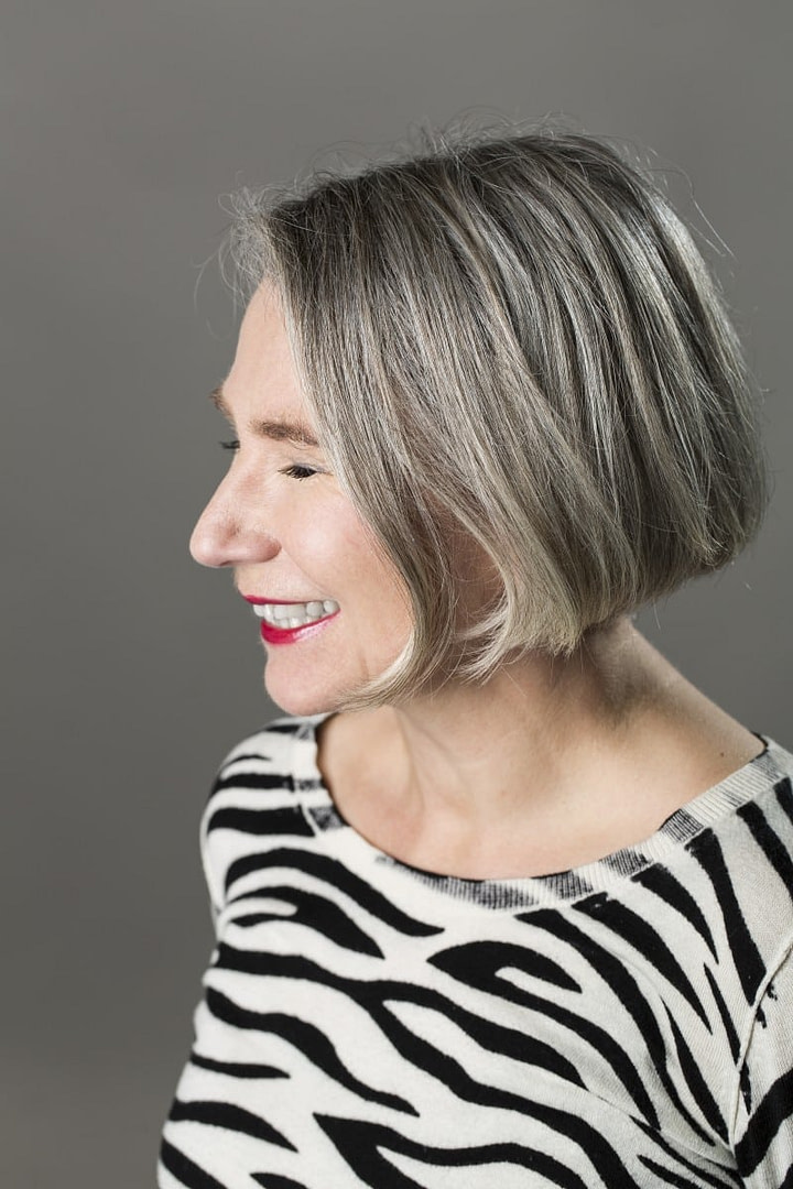 Jorunn Hernes Fargeporten PCA Colour and style with Nordic simplicity Jorunn Hernes feels at home in her Bright Winter colors PCA Colour and style with Nordic simplicity